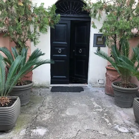 Vakantiehuis Camelia Flat Door N7 *
